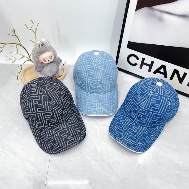 Fendi cap dx38